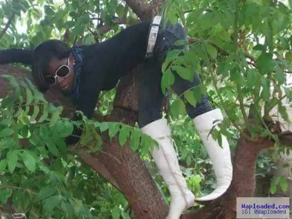 When A Local Girl Smokes Weed For The First Time (Hilarious Photo)